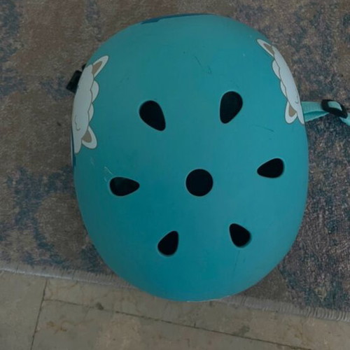 Children's helmet for scooter and bicycle like new, size XS-S
