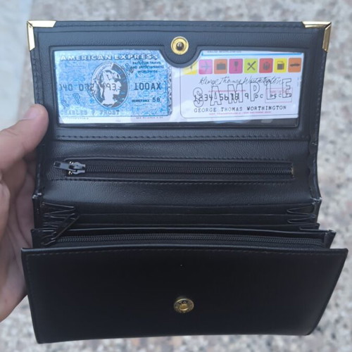 Vintage wallet like new, black