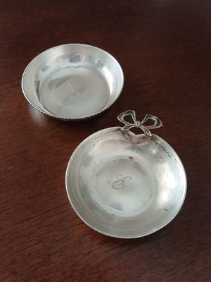 Set of 2 silver 925 decorative vintage small plates