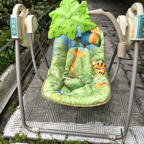 Britax Baby Stroller, Car Seat and Port-Bebe used, with Fisher Price electric baby relax