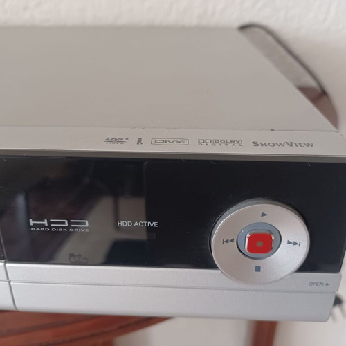 Stereo system like new with NAD amplifier, PHILLIPS CD player, DENON tuner, B&W speakers