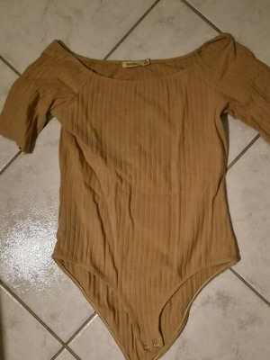 Bershka women's bodysuit like new, beige, size M