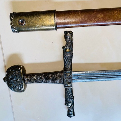 Decorative sword with sheath, 100 cm