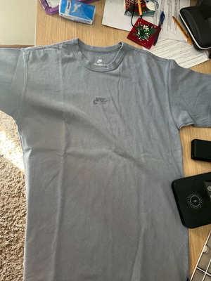 Nike t shirt