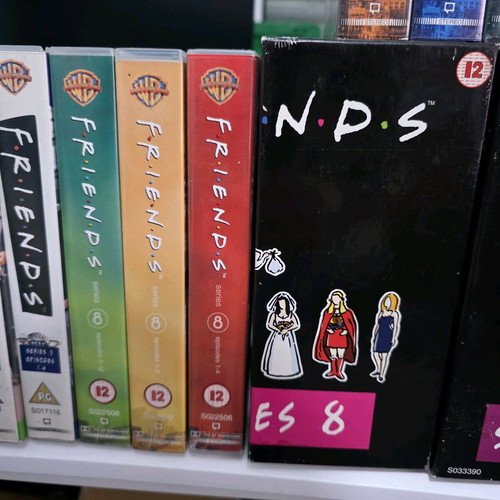 Friends VHS box set used, 60 tapes comedy series
