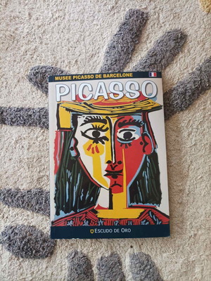 Picasso art book new, French