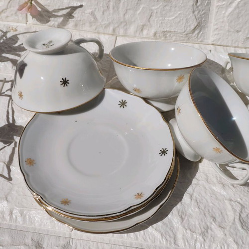 Porcelain coffee cups retro used, set of 4 cups and 3 saucers, Czechoslovakia