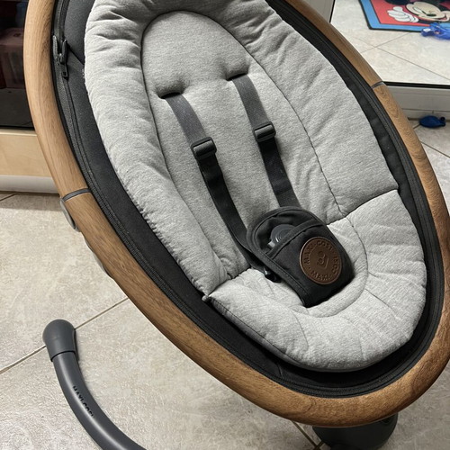 Maxi Cosi Cassia Beyond Graphite baby rocker like new
