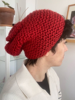Handmade red knitted hat like new, size S