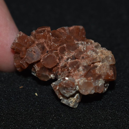 Natural aragonite used, 14 grams, 35x24 mm
