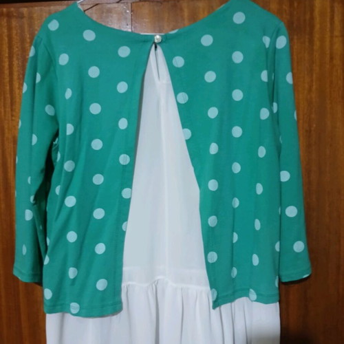 Blouse like new one size white and green