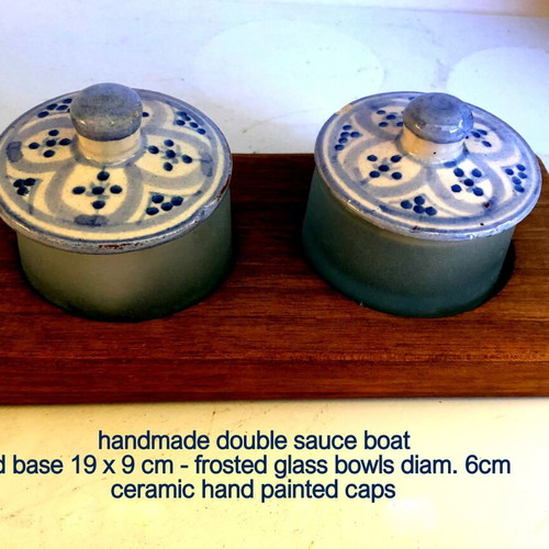 Handmade sauce boat pair like new with wooden base