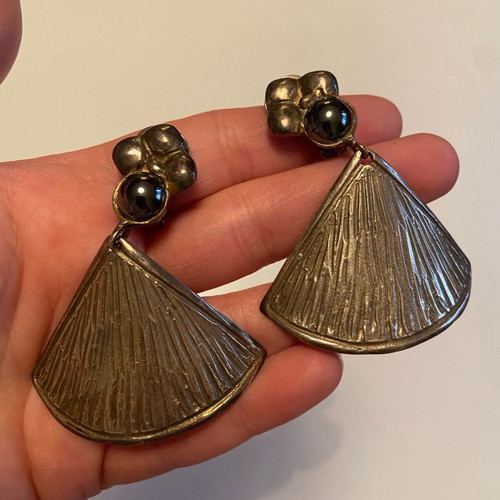 Vintage large earrings used with clip, metal