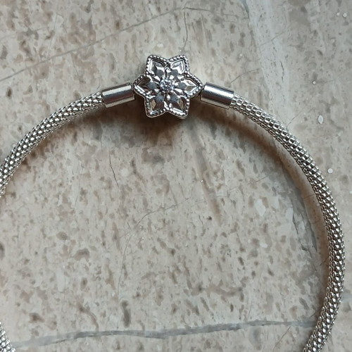 Pandora Moments Bright Snowflake mesh bracelet silver new