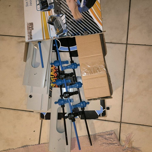 5 in 1 sport table game set like new