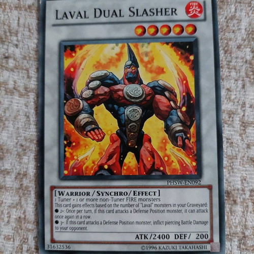 Yu-Gi-Oh Laval Dual Slasher like new