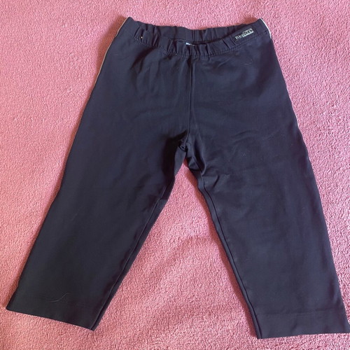 Woman's sports legging and bra used, black, sizes S and M