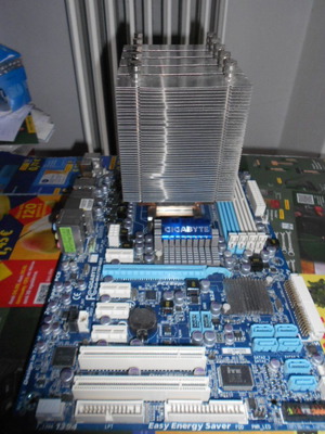 Motherboard AM3 with Sempron 190, Scythe Mugen 2 and Sapphire HD 6450 used
