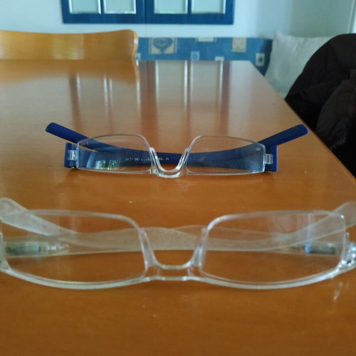 Presbyopia Glasses like new, plastic, 2.5-3 diopters