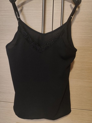 Black top like new with adjustable straps, size S