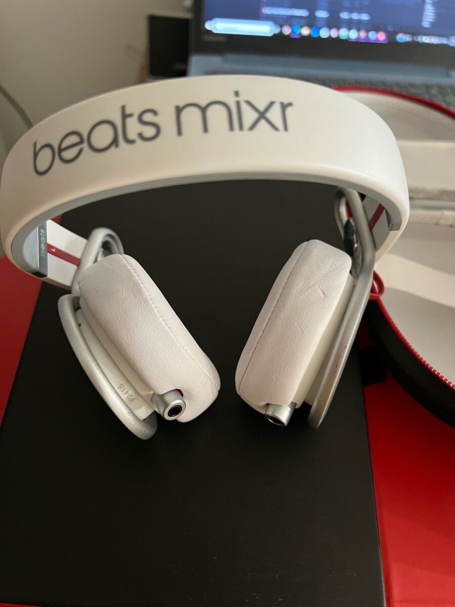 Beats Mixr white DJ headphones like… - € 150,00 - Vendora.cy