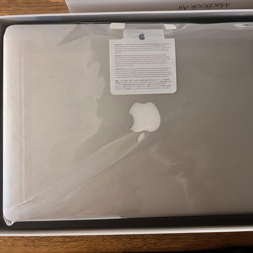 Apple MacBook Air 13-inch Early 2015 Intel Core i5 8GB RAM 128GB SSD used