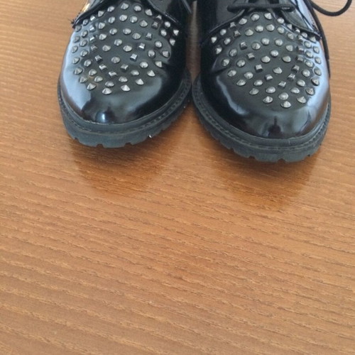 Bershka patent leather moccasins used, size 41 with studs
