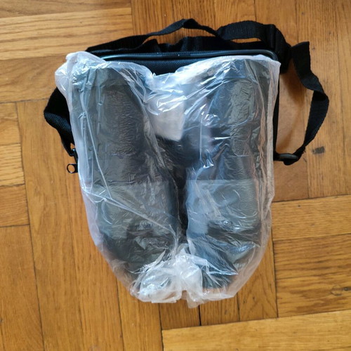 Binoculars new with carrying case, manual and cleaning cloth