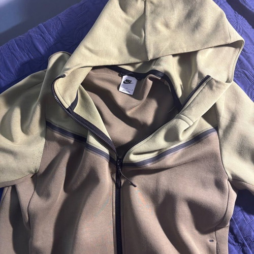 Nike Tech Fleece green used, size large, rare jacket with small hole
