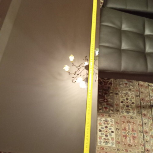 Wedge glass table like new 1.80x1.00 closed & 2.20x1.00 open