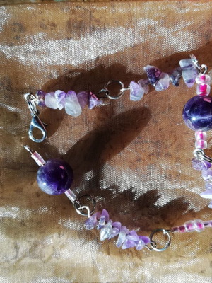 Amethyst jewelry set with bracelet and 925 silver earrings like new