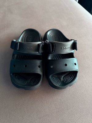 Crocs C11 like new condition