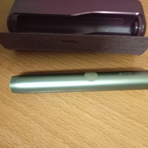Iqos Iluma electric cigarette used, good working condition