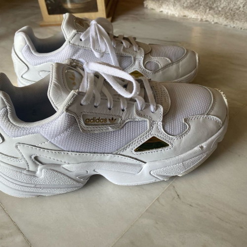 Adidas Falcon women's athletic shoes used, size 37.5, white