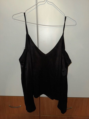 Bershka μπλουζα M
