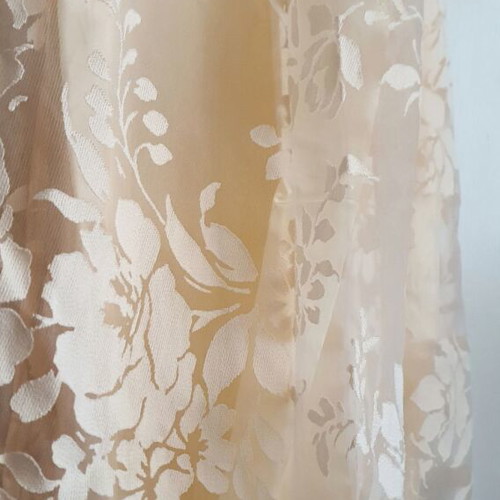 S.Oliver Dress New With Embroidered Flowers 84% Cotton Size L Vanilla