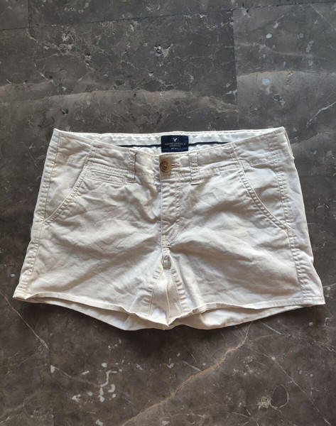 American Eagle μπεζ γυναικείο σορτς μέγεθος M