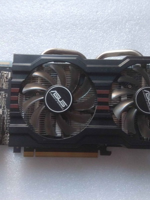 ASUS R9270-DC2OC-2GD5 употребявана графична карта с проблеми