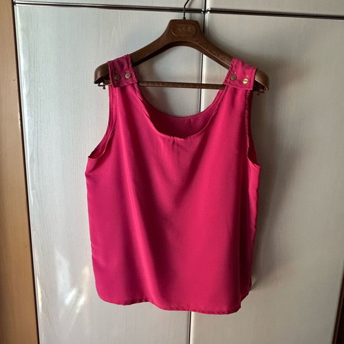 Top large size 50cm underarm to underarm like new
