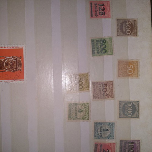 Stamps used, pack of 700, foreign and Greek