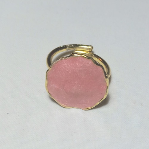 Gold-plated ring with pink enamel new, adjustable size