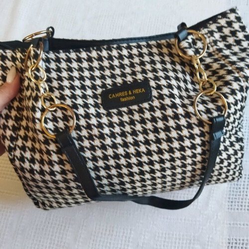 Soft shoulder bag like new