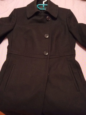 Benetton coat size medium like new, black