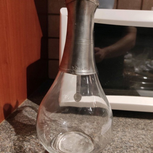 Pitcher made of tin and glass used, 28 cm