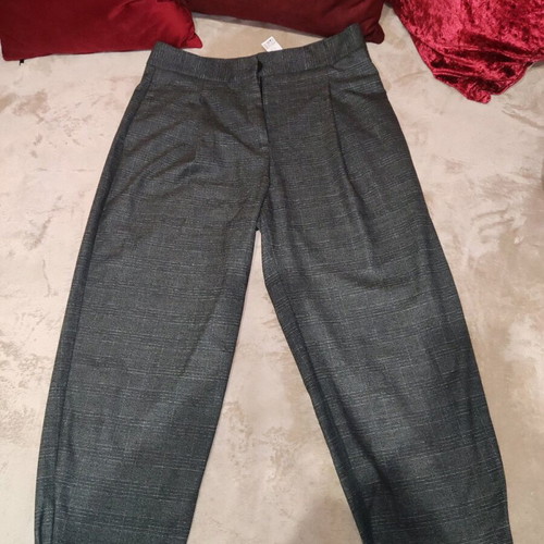 Zara pants L like new, wide fit anthracite gray with pleats