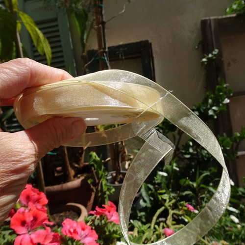 Organza ribbons vintage, like new, pack of 20 rolls 15 mm champagne cream
