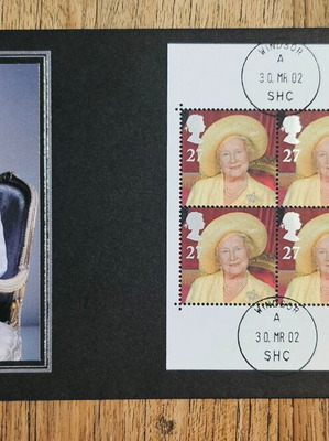 Γραμματόσημα Queen Elisabeth 2002 καινούργια, φάκελος