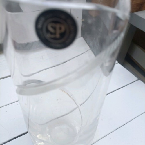 Vintage glass vase new