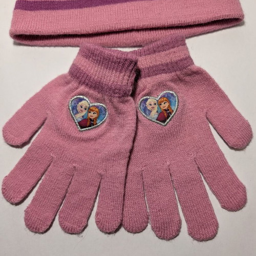 Set of hat and gloves for girl 4-8 used Disney Frozen pink