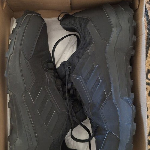 Adidas Terrex AX4 men's hiking shoes core black size 46.5 like new